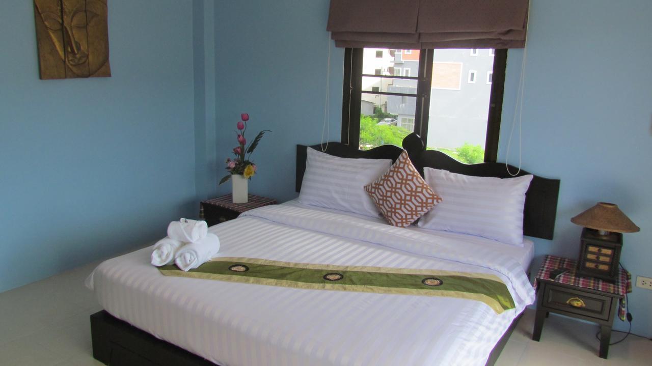 La Piccola Patong Otel Dış mekan fotoğraf