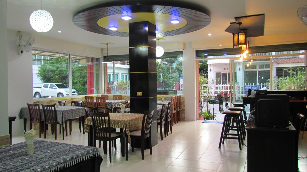 La Piccola Patong Otel Dış mekan fotoğraf
